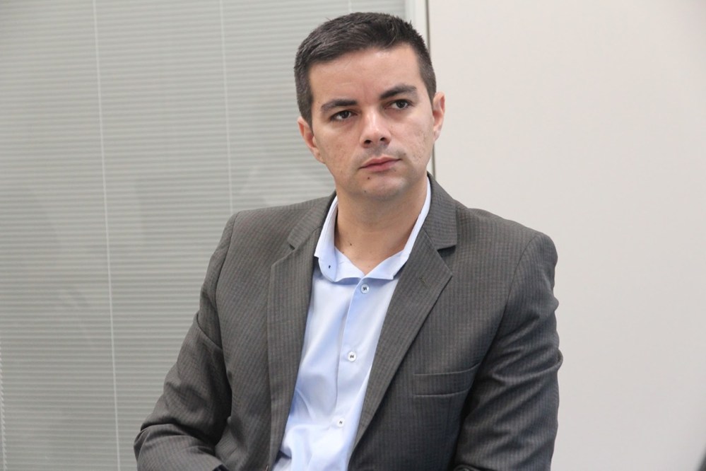 Sem protagonismo, Alan Carneiro oficializa sua pré-candidatura a deputado estadual