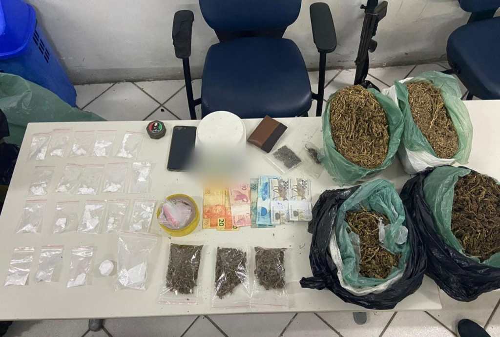 Indivíduo foi preso com drogas em Santa Cruz do Capibaribe