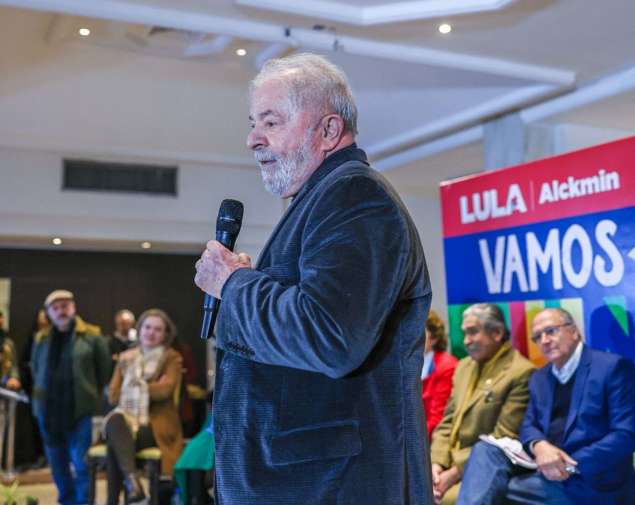 Durante palestra ex-presidente Lula disse “fiz milagres para o povo pobre”