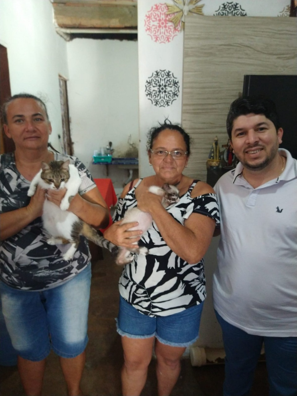 Fagner Fernandes visita moradores e realiza panfletagem no Grau Técnico