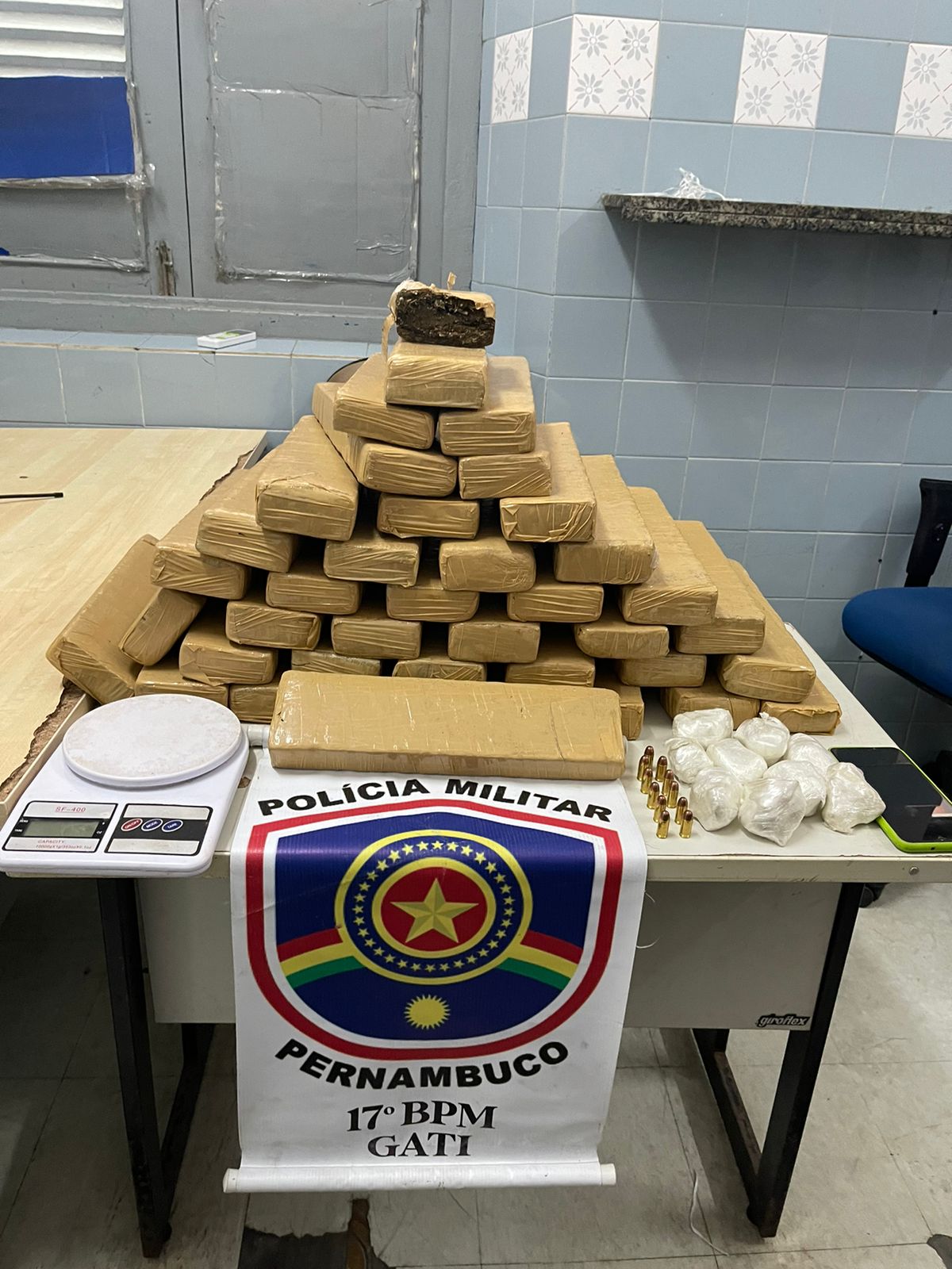 Homem é preso com 39 kg de maconha em Pernambuco 