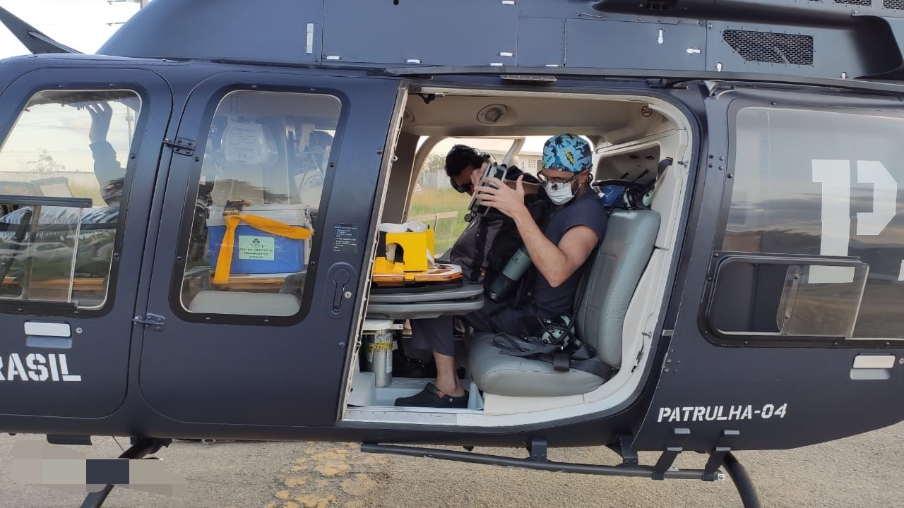 PRF e SAMU realizam transporte aéreo de coração de Caruaru até Recife