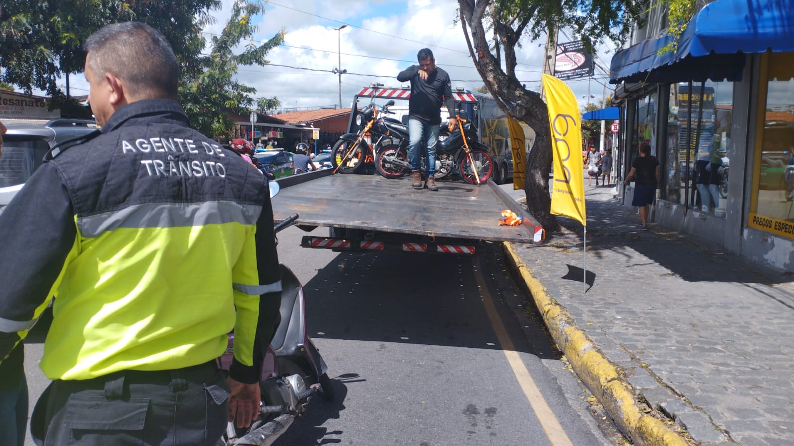 Operação Pedestre Seguro é realizada de forma integrada no Parque 18 de Maio