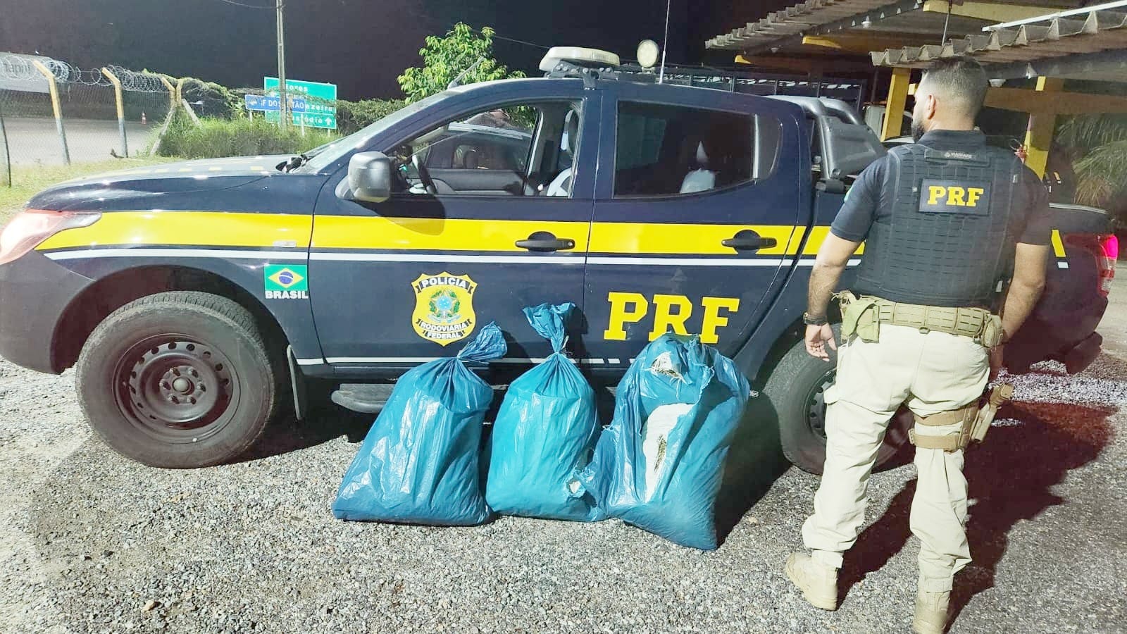 Casal é detido com 35 Kg de maconha em Pernambuco