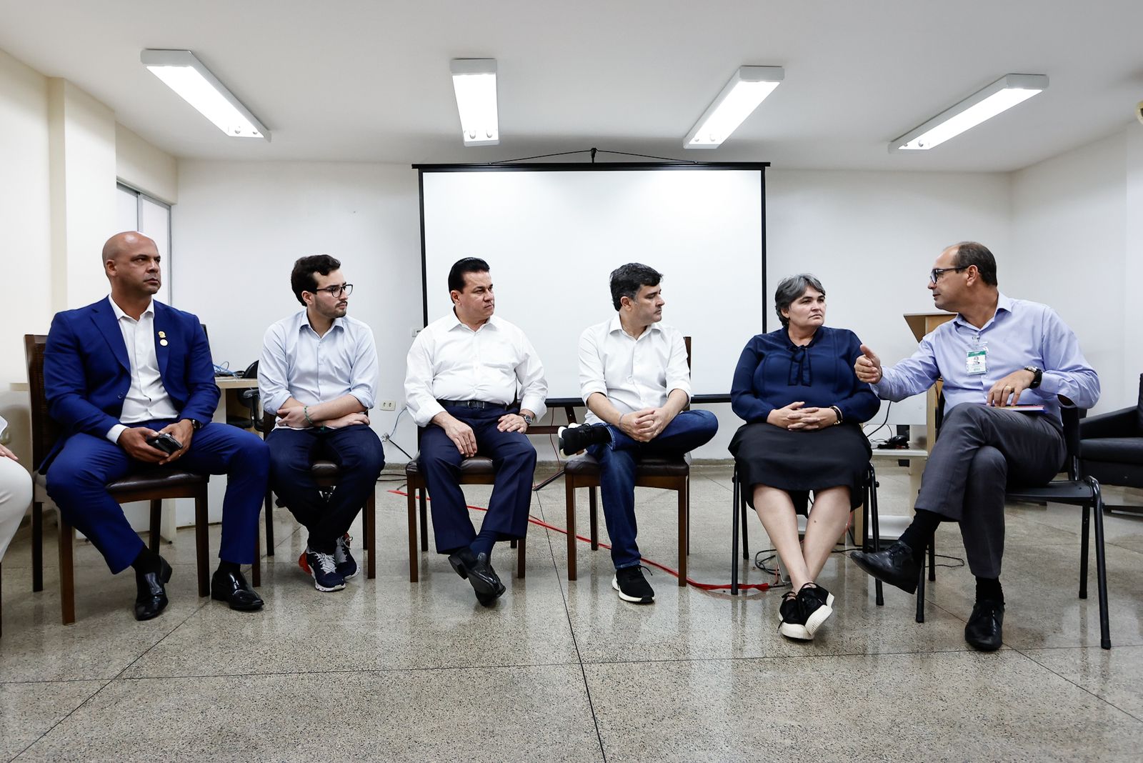 Com Eduardo e Lula da Fonte, Anderson Correia discute a interiorização de políticas de combate ao câncer infantil no HCP