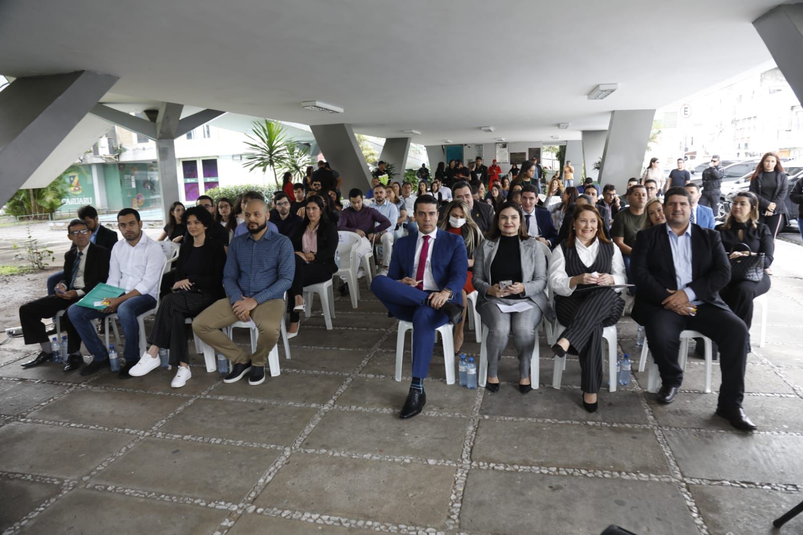 Rodrigo Pinheiro dá posse aos primeiros aprovados do maior Concurso Público da história de Caruaru