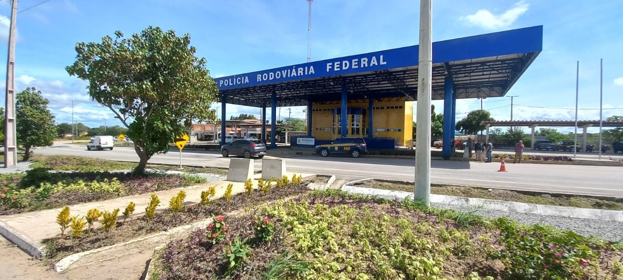 PRF inaugura nova delegacia e unidade operacional em Caruaru