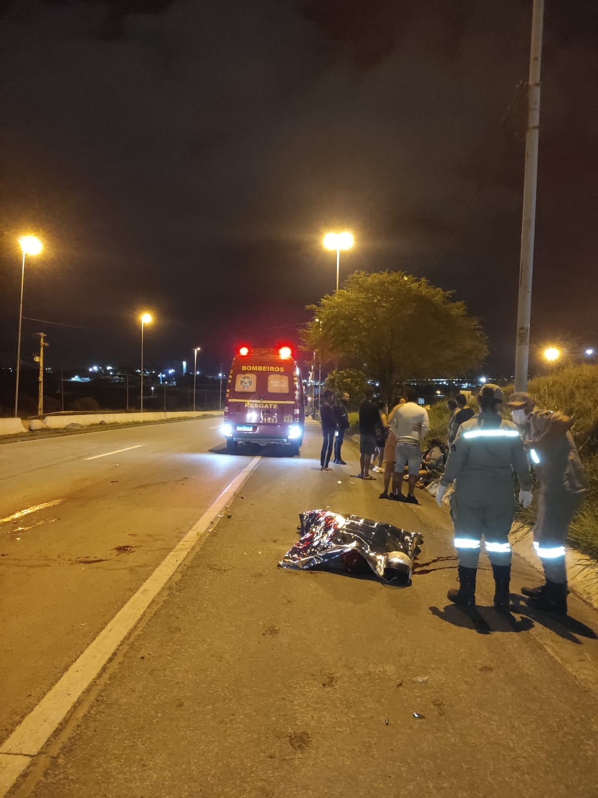 Jovem de 18 anos, morre após colidir moto na traseira de carro, em Caruaru