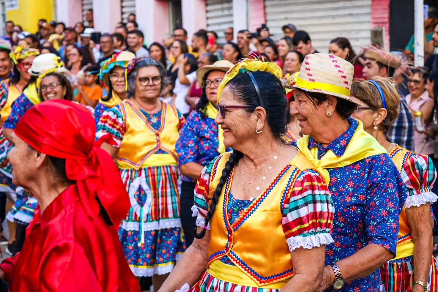 54ª Festa das Marocas chega ao seu terceiro dia e traz grandes cantores à Belo Jardim pela primeira vez