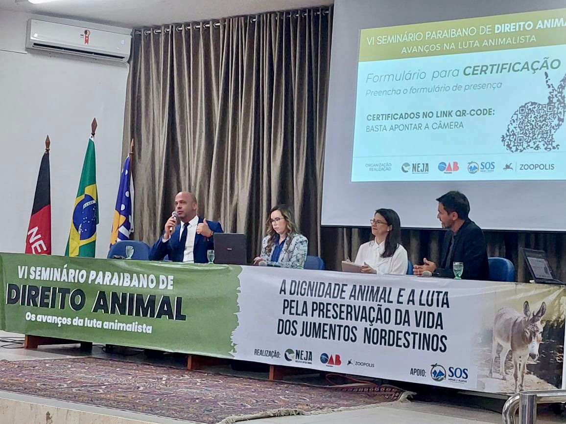 Anderson Correia ministra palestra no VI Seminário Paraibano de Direito Animal