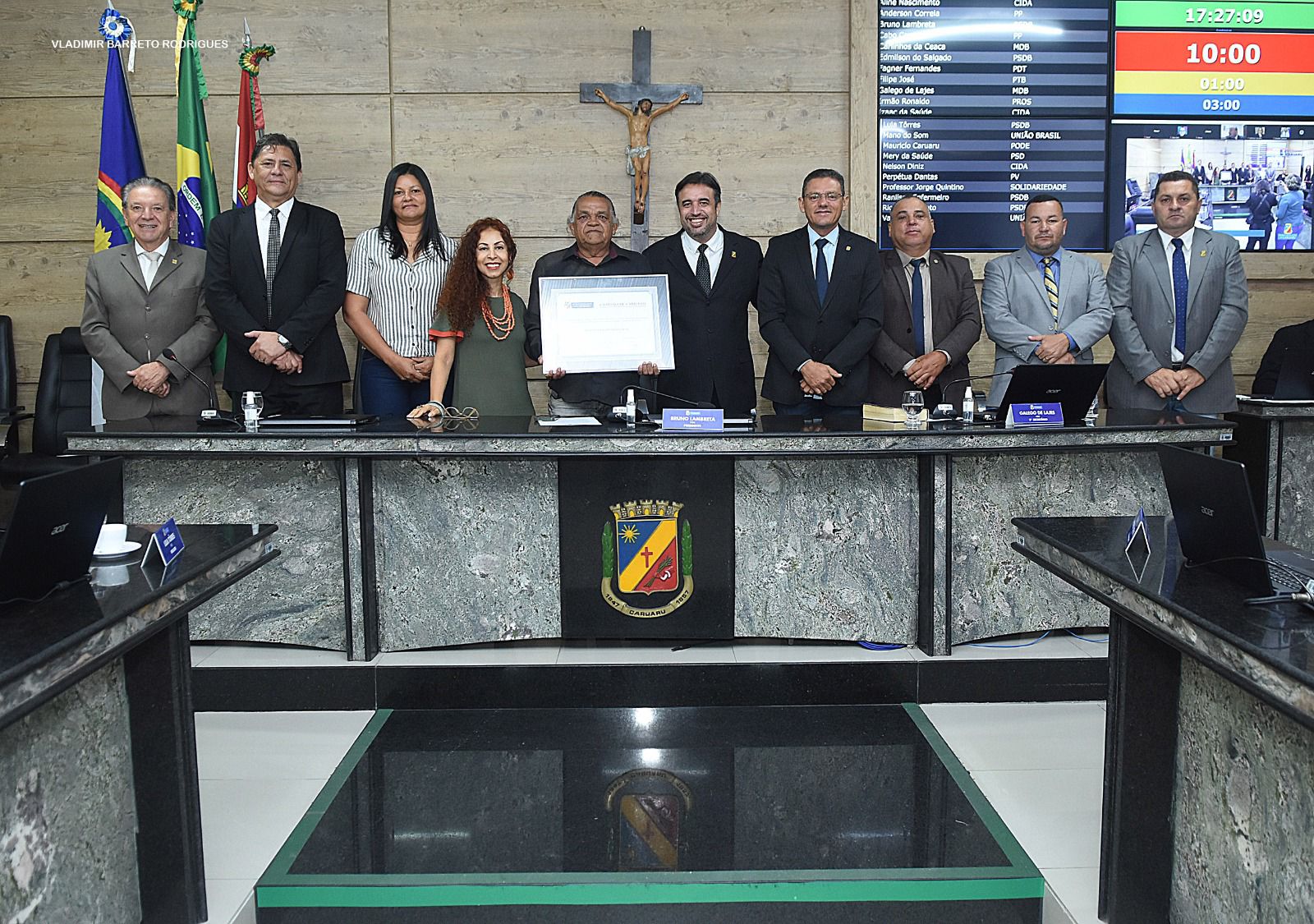 Conhecido por trabalhos sociais na área do esporte, “Pastor” recebe Título de Cidadania de Caruaru