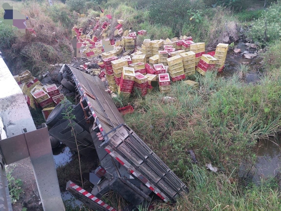 Tragédia na BR-232, em Caruaru deixa caminhoneiro morto