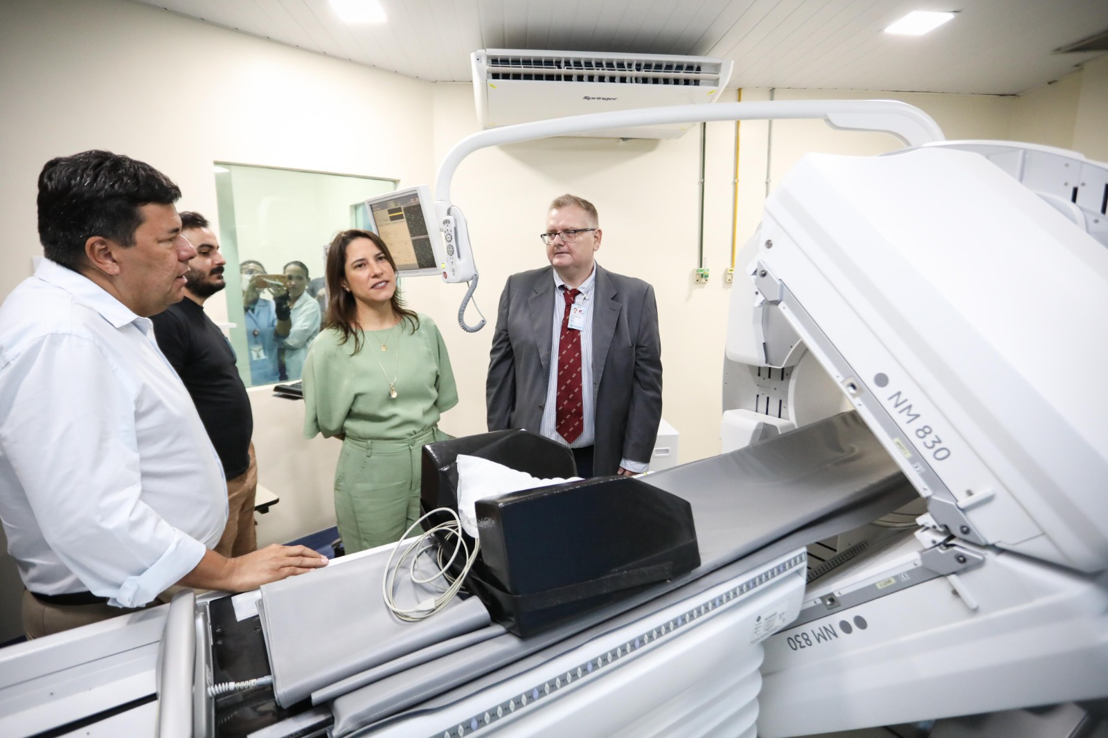 Governadora Raquel Lyra inaugura primeiro setor de Medicina Nuclear na rede pública estadual, com capacidade de realizar 900 cintilografias por mês