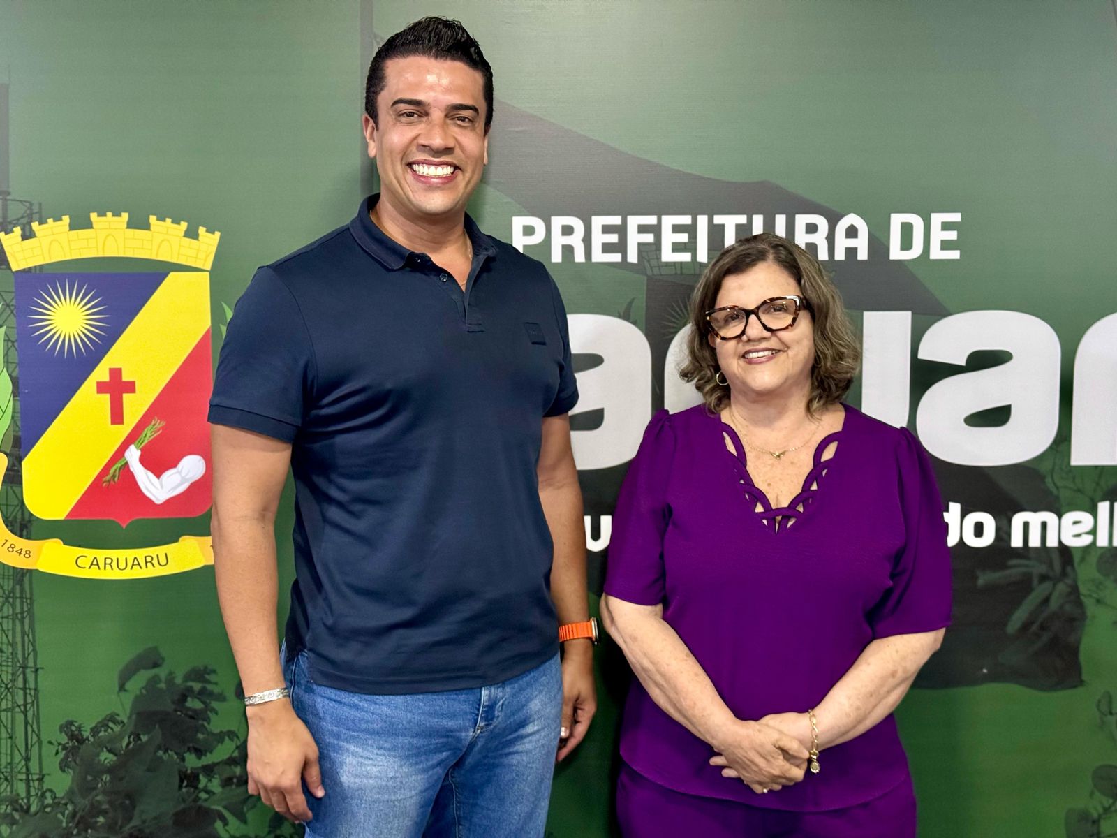 Rodrigo Pinheiro e Teresa Leitão discutem emendas parlamentares para o desenvolvimento de Caruaru