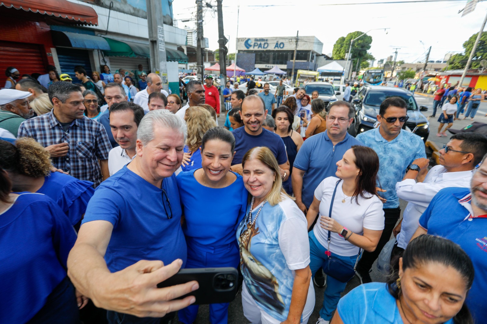 No dia de Nossa Senhora da Conceição, governadora Raquel Lyra participa de missa na 119ª Festa do Morro