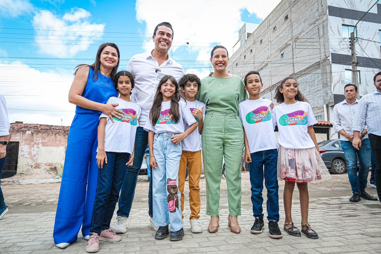 Em uma parceria entre as gestões estadual e municipal, governadora Raquel Lyra participa de inauguração de centro de educação em Caruaru
