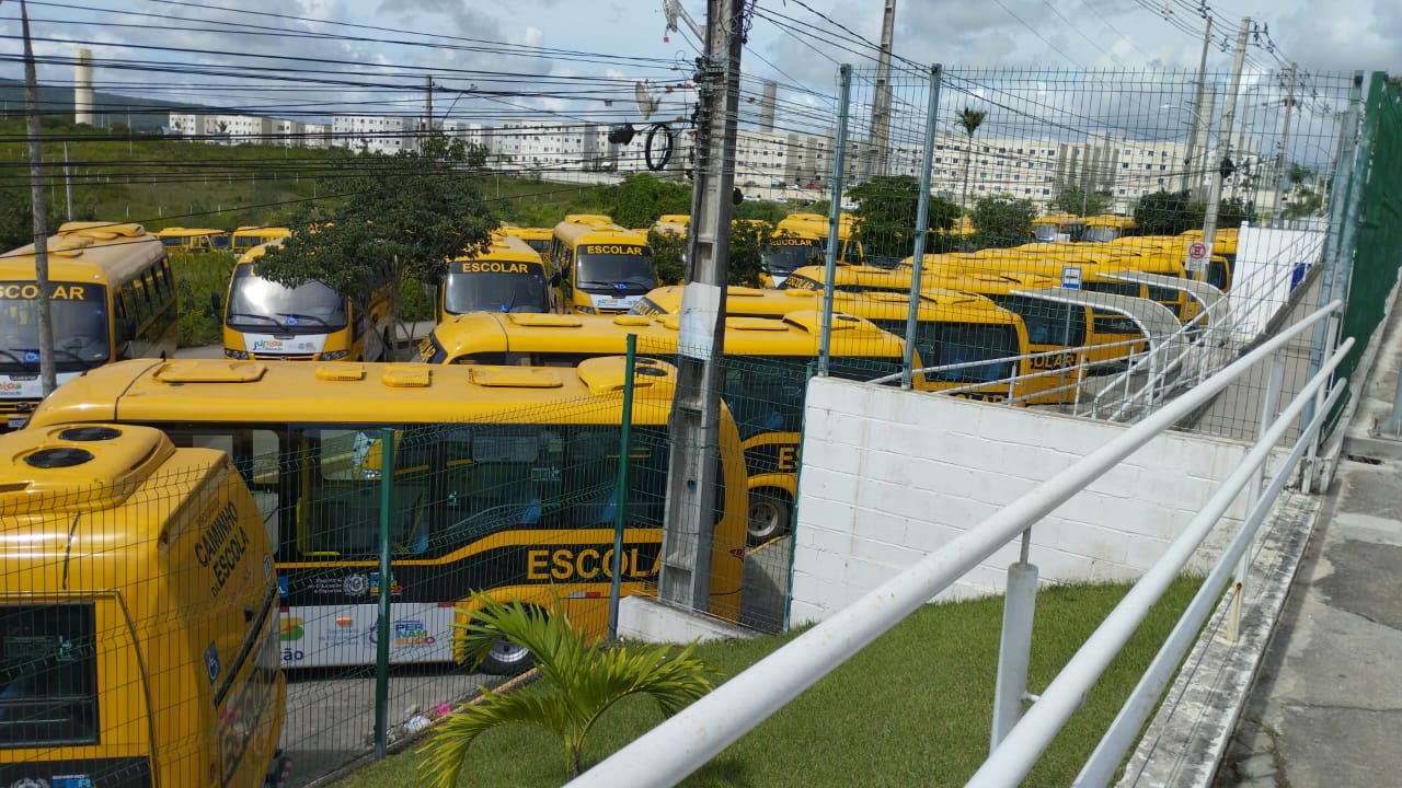 Raquel Lyra vem a Caruaru nesta segunda-feira para entregar quase duzentos ônibus aos municípios.