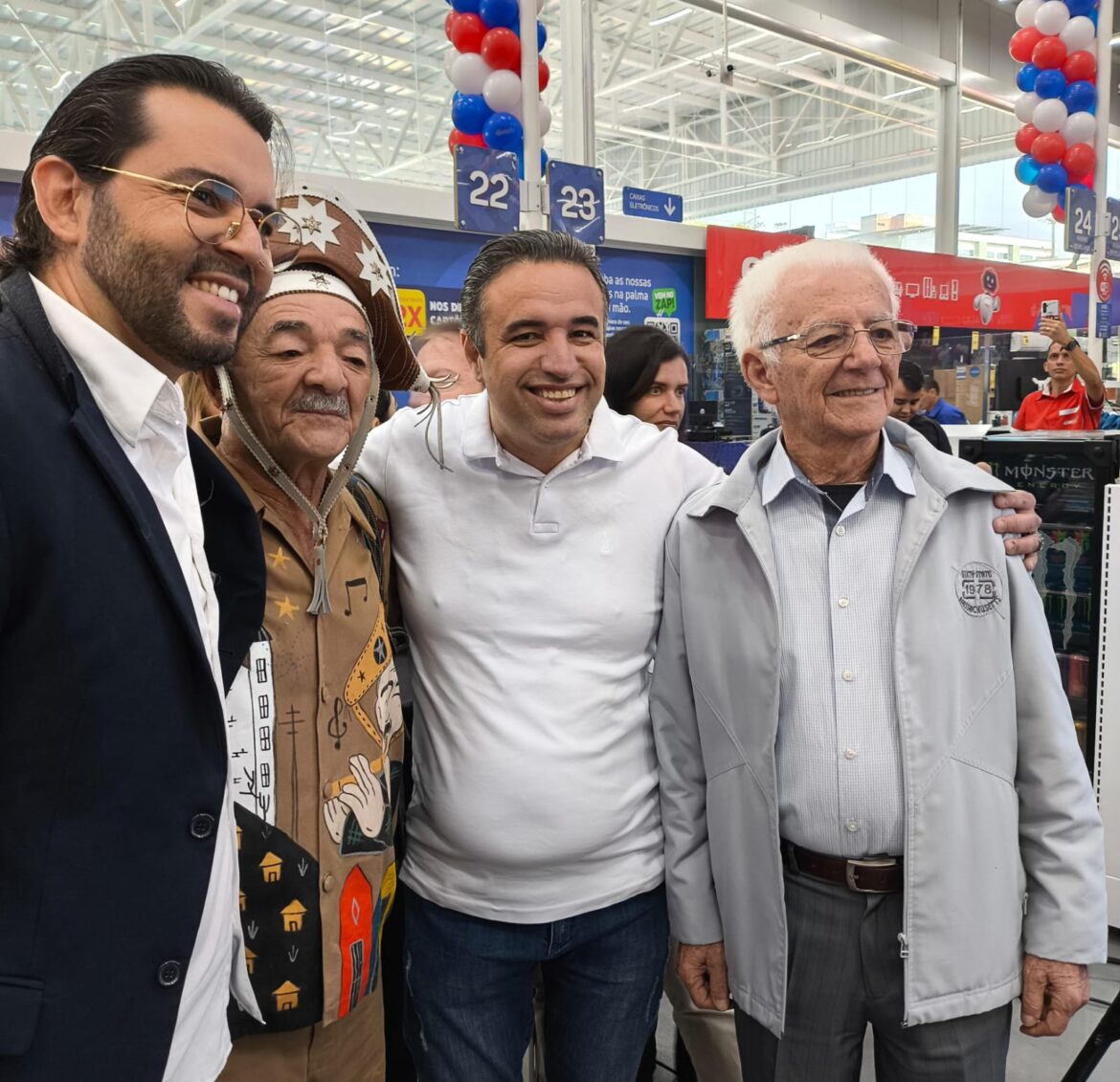 Bruno Lambreta Fortalece Campanha em Caruaru e Marca Presença em Inauguração de Importante Empreendimento