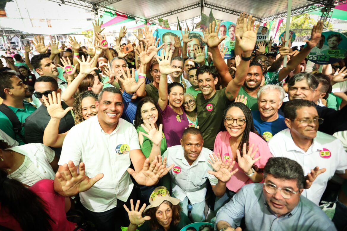 No Recife, governadora Raquel Lyra reforça apoio a Daniel Coelho na inauguração do comitê do candidato