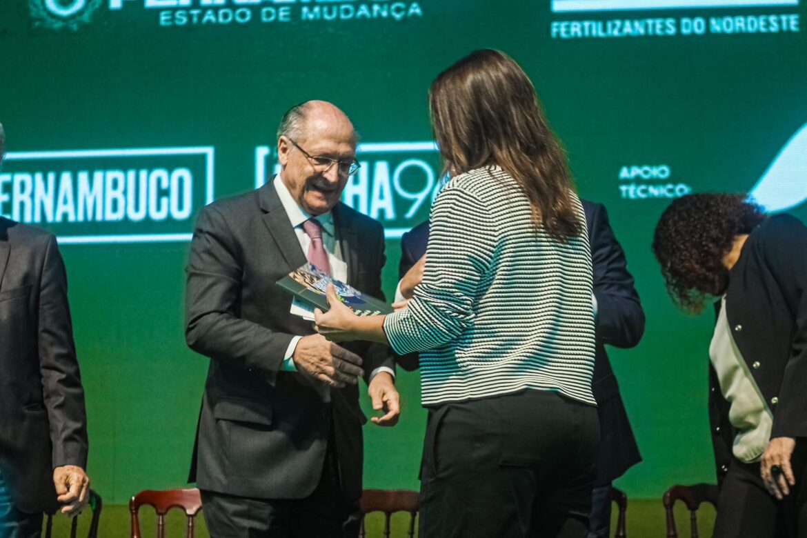 Governadora Raquel Lyra destaca ações do Estado para a transição energética durante a abertura da 13ª edição do Fórum Nordeste