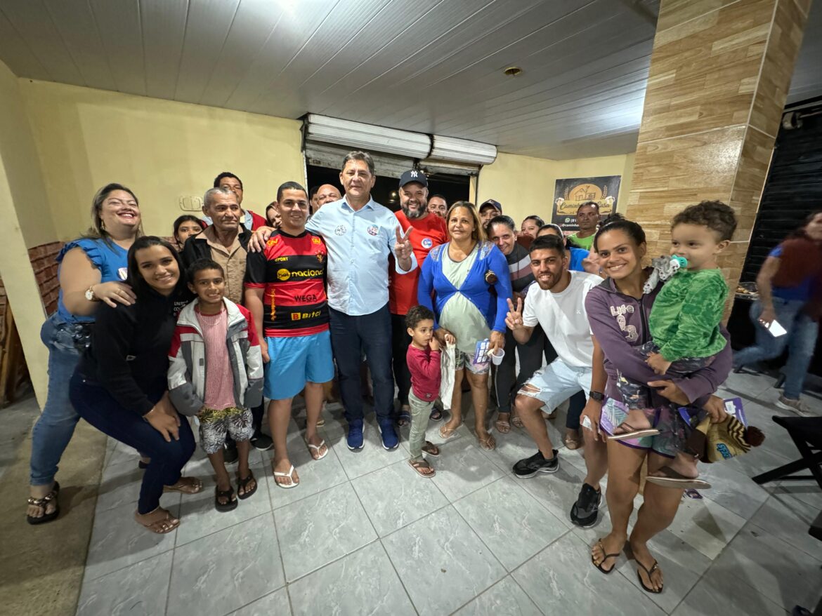 Nelson Diniz é recebido com festa no Residencial Xique Xique