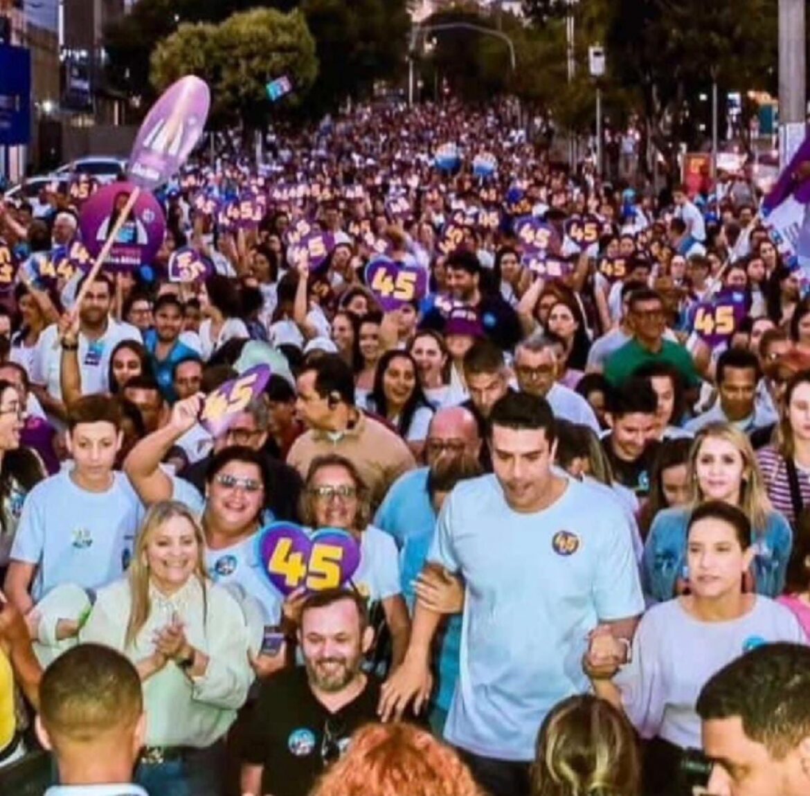 Fernando Acessibilidade Inicia Caminhada com Prefeito Rodrigo Pinheiro e Governadora Raquel Lyra em Caruaru