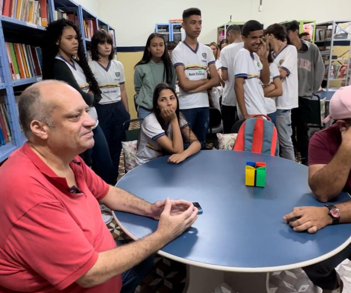 Vereador Jorge Quintino solicita Criação do Programa Municipal “Nossa Escola: Nosso Futuro” em Caruaru