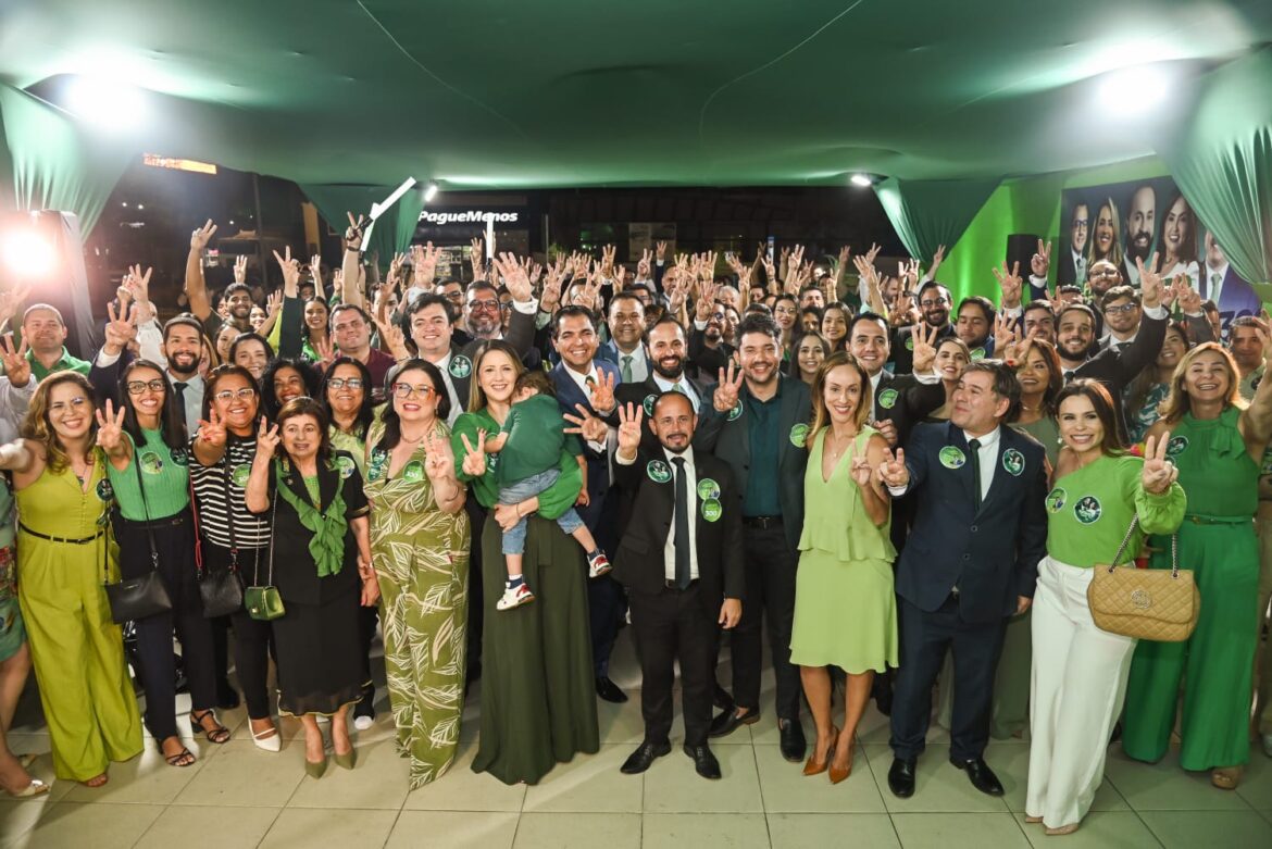 Fernando Santos Junior e Ranieri Coelho inauguram comitê em Caruaru e apresentam propostas para fortalecer a atuação da OAB no estado