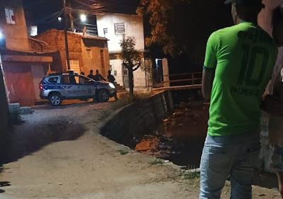 Jovem de 19 anos é morto a tiros no bairro do Salgado, em Caruaru