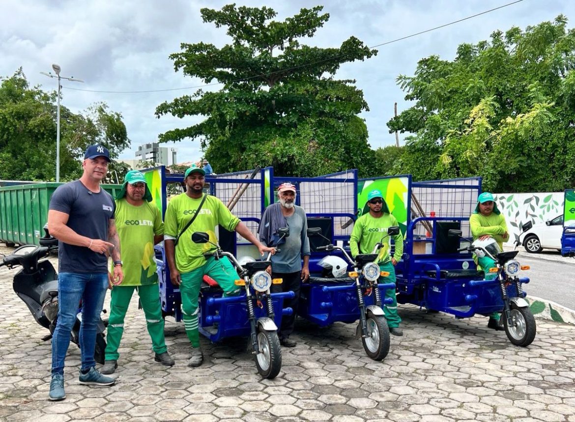 Em Maceió, Anderson Correia visita programa que substitui carroças por triciclos elétricos e propõe implantação em Pernambuco