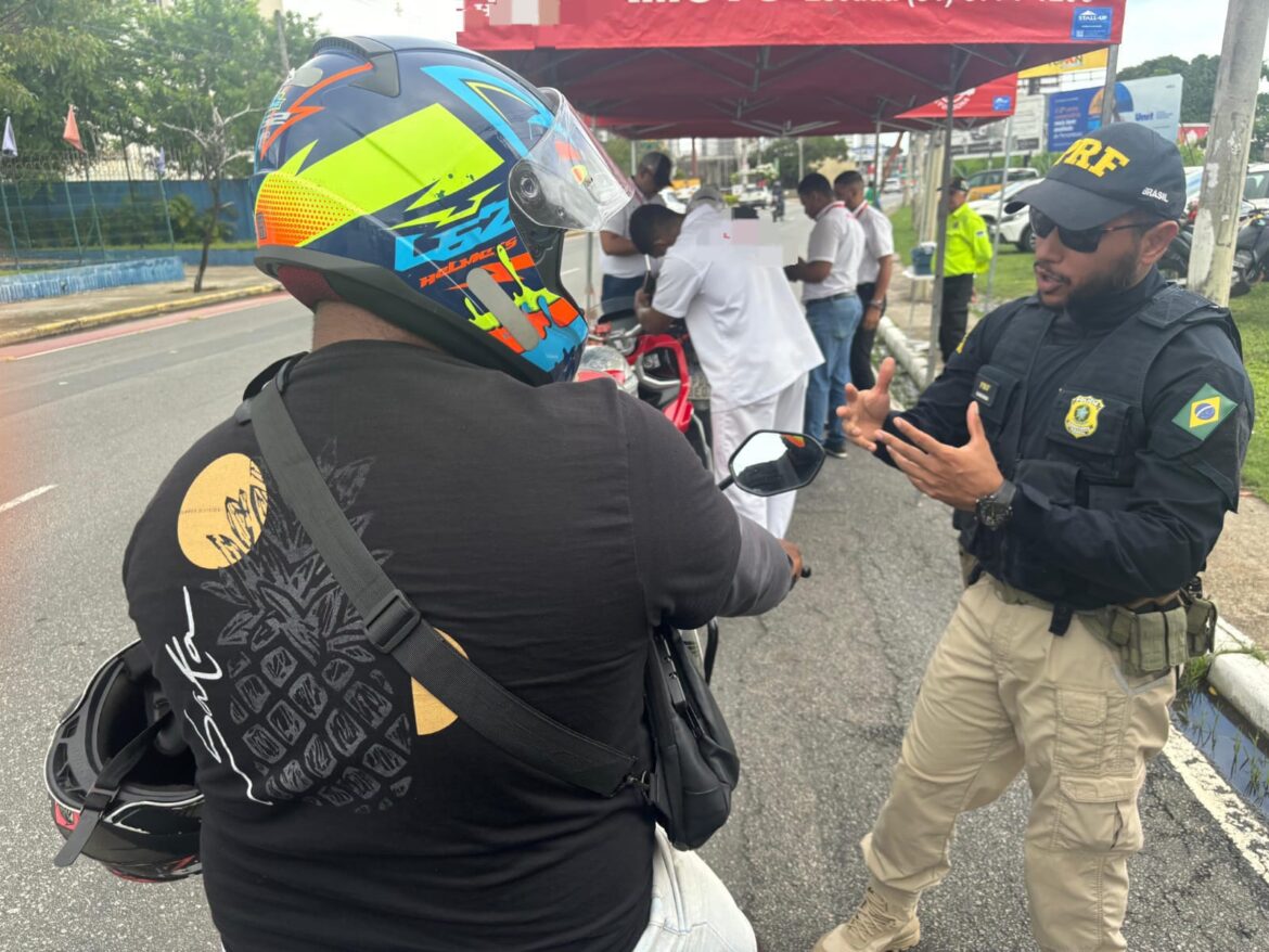 PRF realiza ações educativas durante a Semana Nacional do Trânsito em Pernambuco