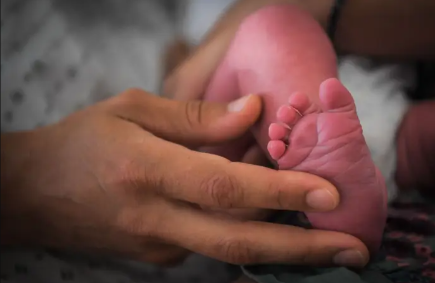 Bebê resgatado em Buíque: Polícia investiga caso como abandono de incapaz