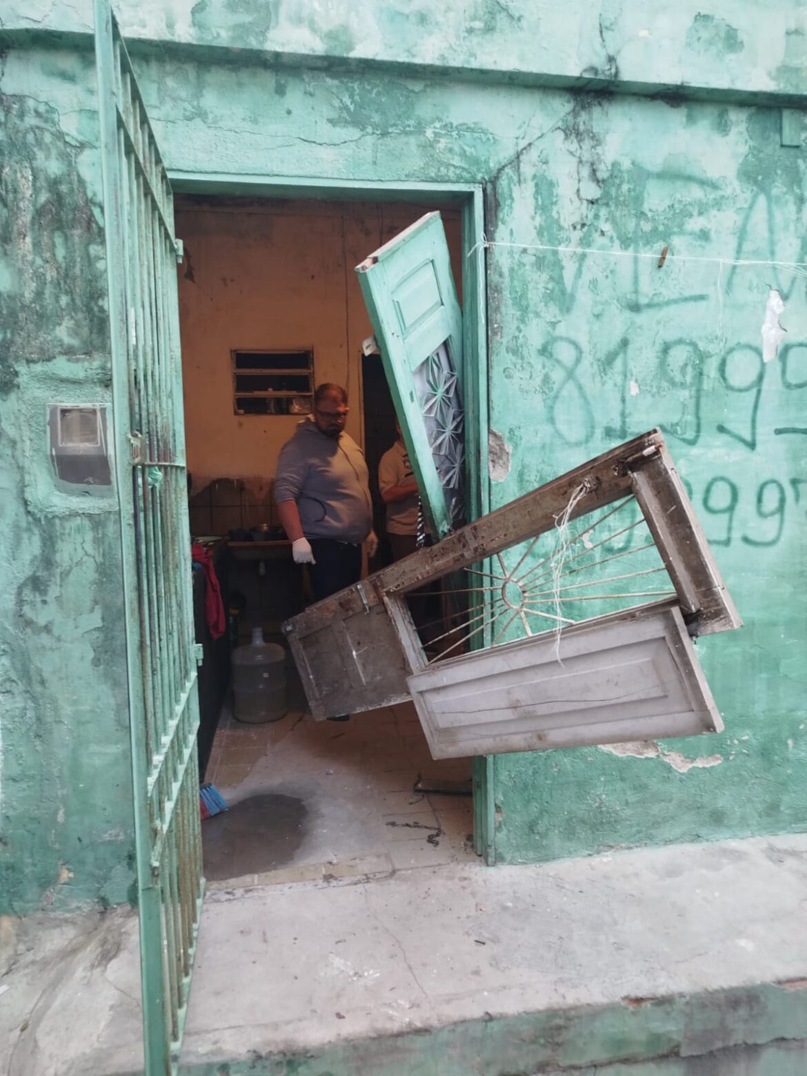 Homem é assassinado a facadas em residência na Travessa Saldanha da Gama, em Caruaru