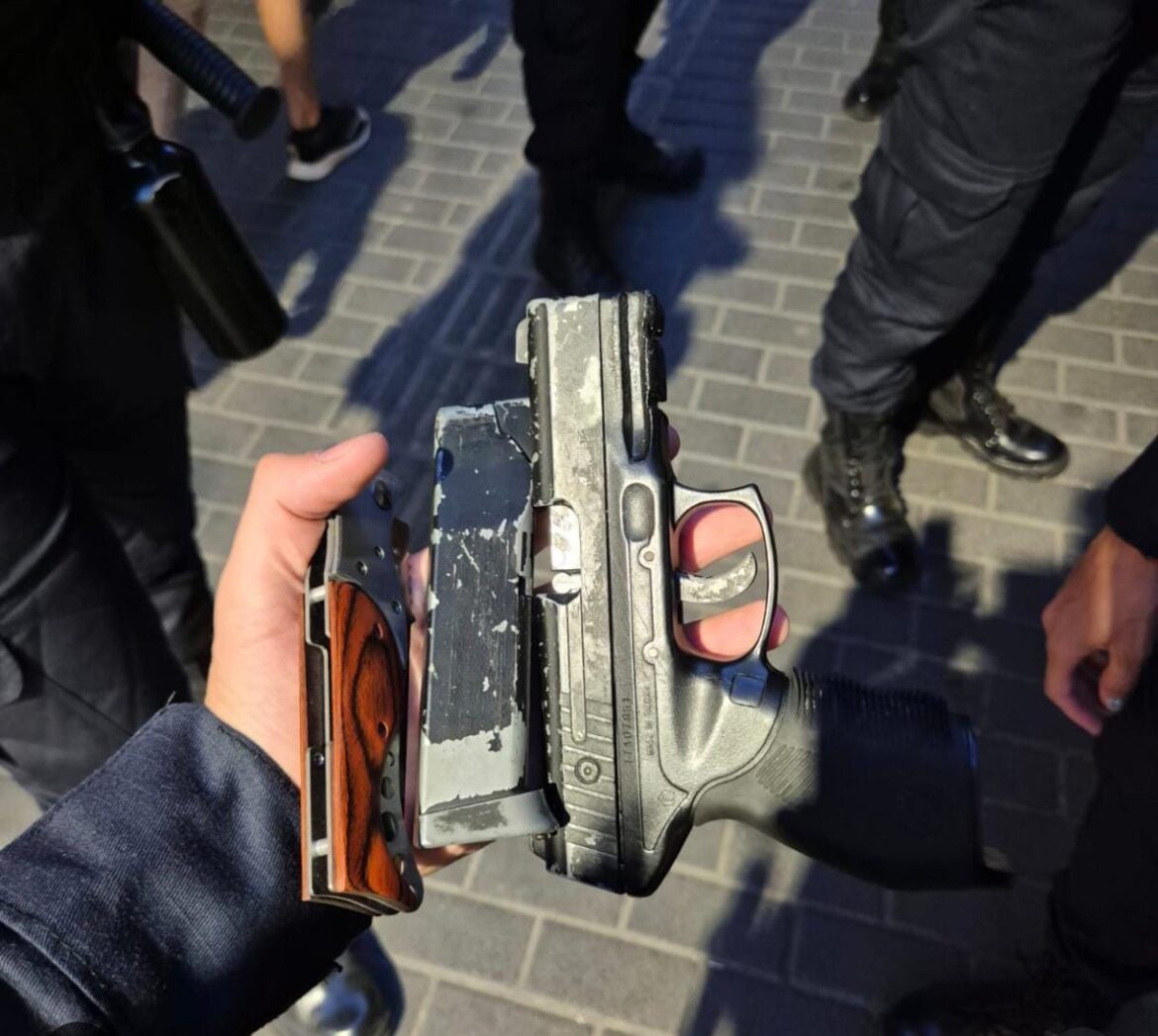 Homem é abordado com canivete e simulacro de arma em Caruaru pela Guarda Civil Municipal