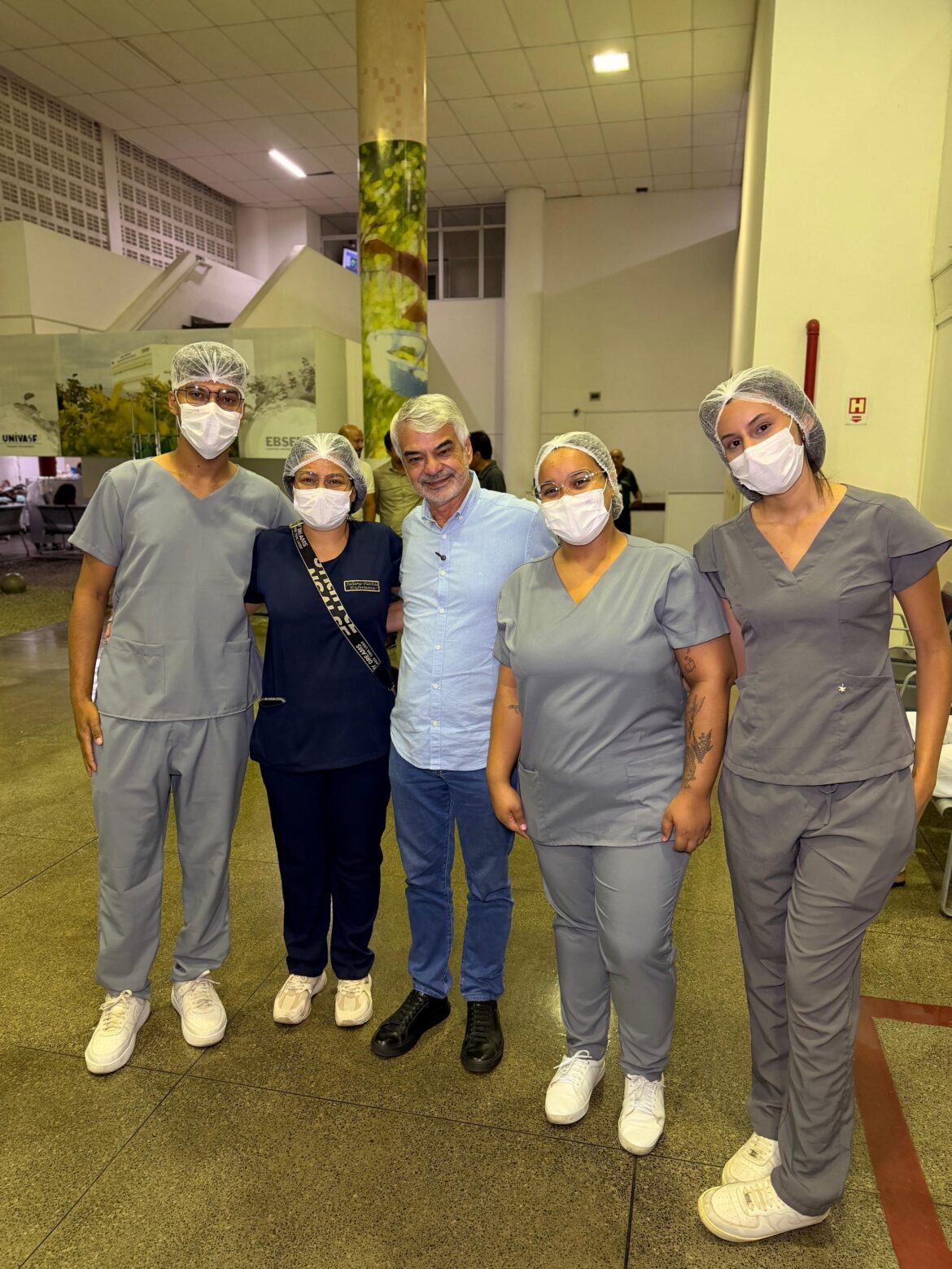 Tenho um compromisso histórico com Petrolina e vamos seguir investindo na saúde da cidade”, afirmou o senador Humberto Costa