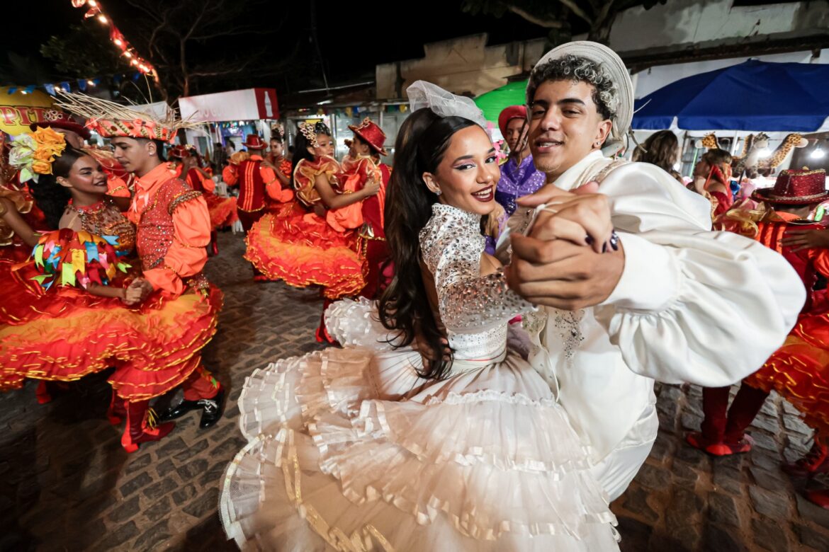Maior e Melhor São João do Mundo continua neste fim de semana com São João na Roça em Malhada de Barreira Queimada e Sítio Juá