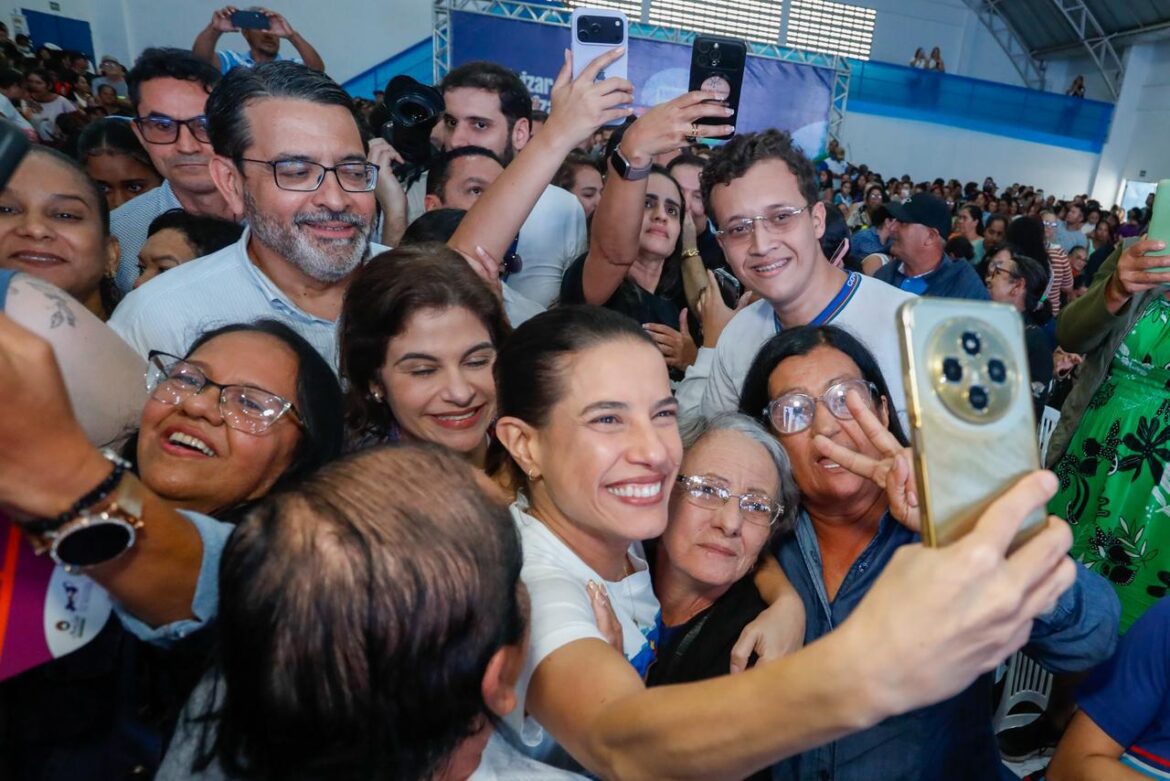 Governadora Raquel Lyra realiza entregas do Programa Leite para Todos e de 276 títulos de propriedade em Garanhuns