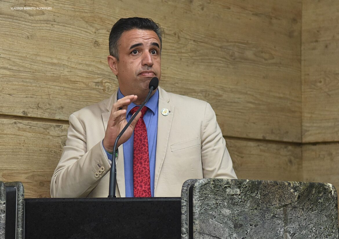 Câmara de Caruaru debate saúde, investimentos e cenário político durante sessão ordinária